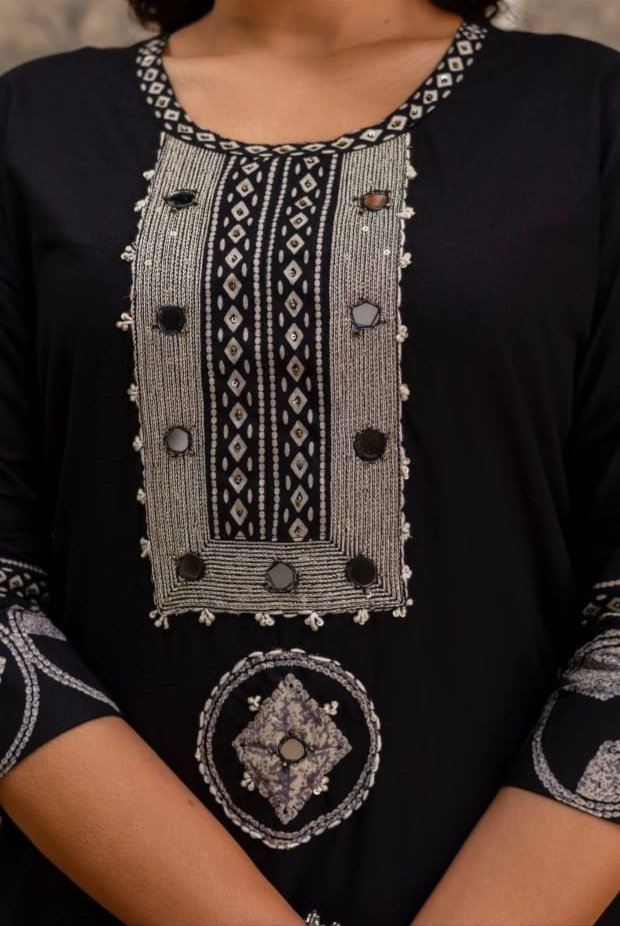 Black Printed Women Kurta Set