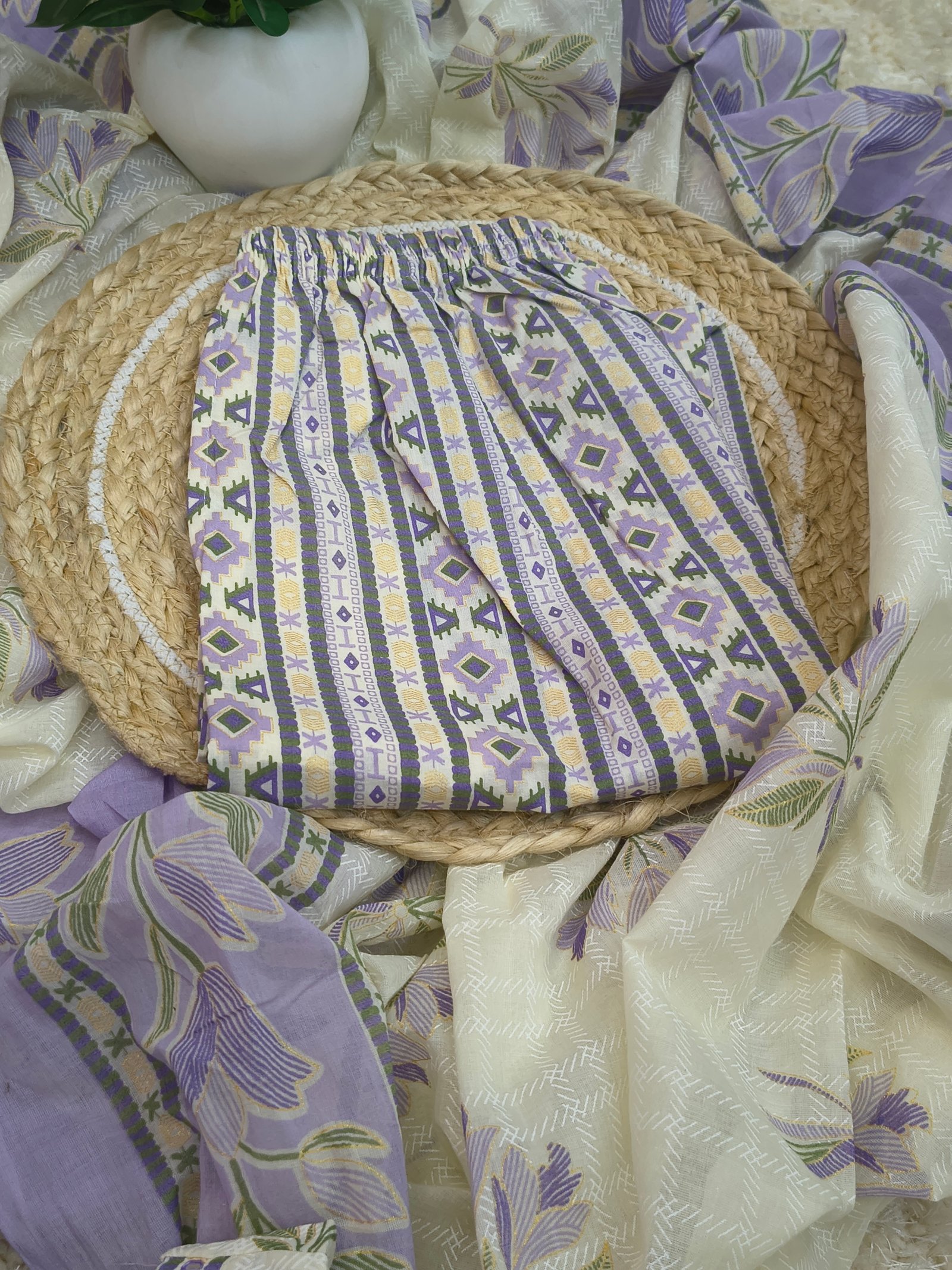 White Floral Lavender Bloom Women Kurta Set